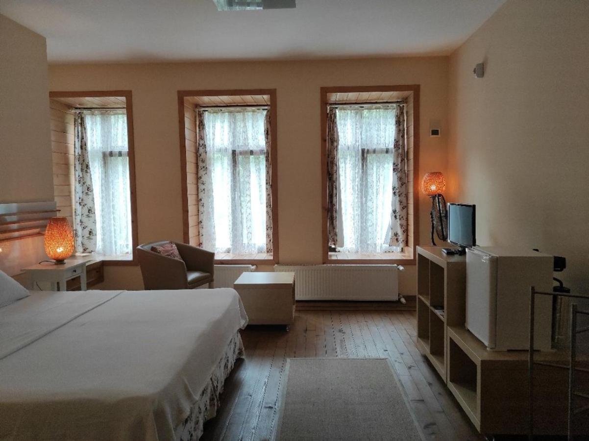 Camlihemsin Tasmektep Hotel Kültér fotó