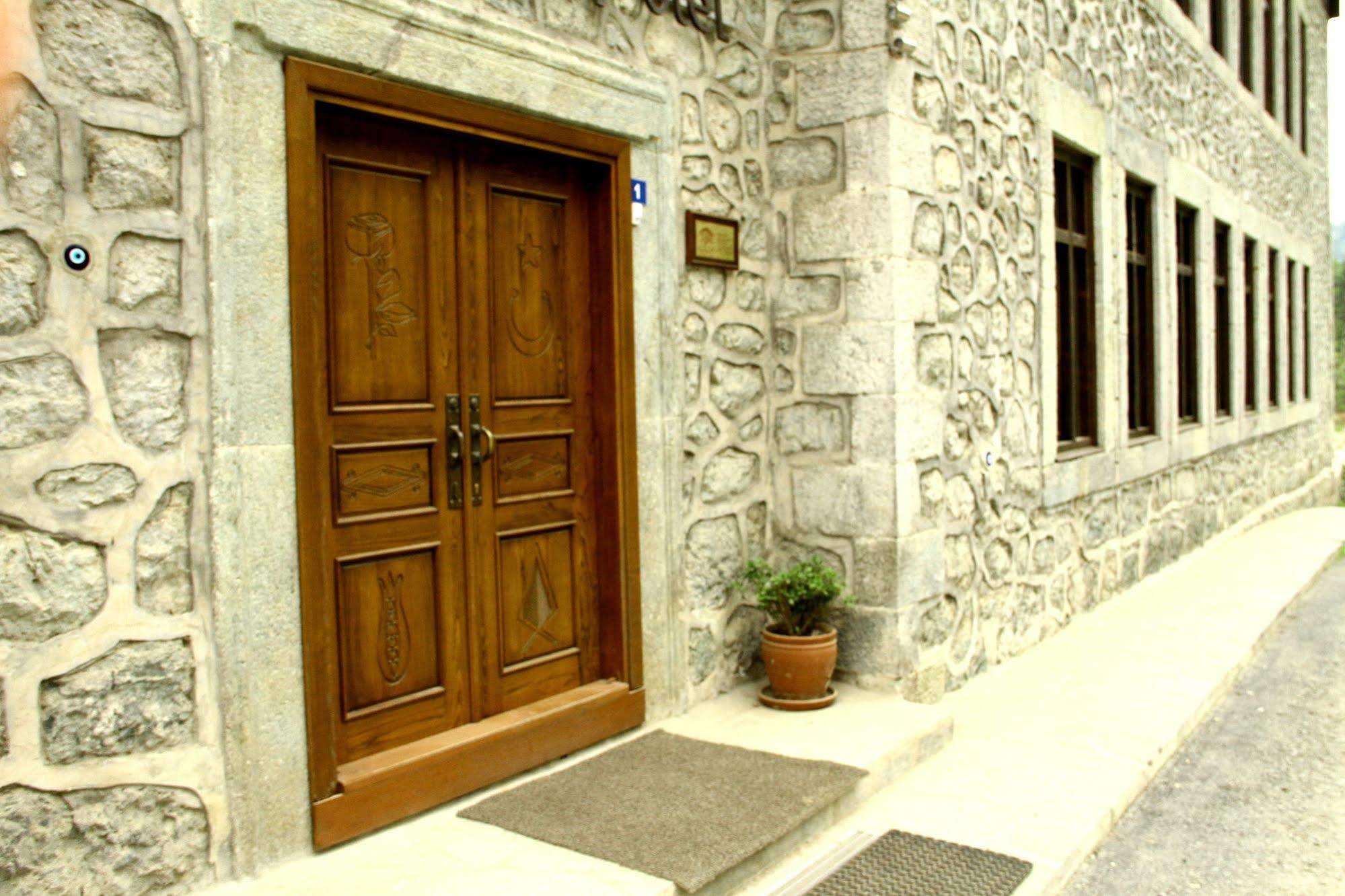 Camlihemsin Tasmektep Hotel Kültér fotó